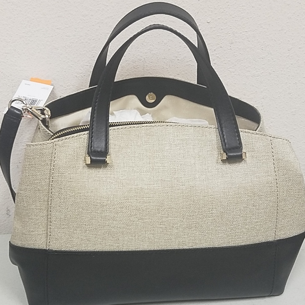 Authentic Kate Spade - Picture 6 of 7